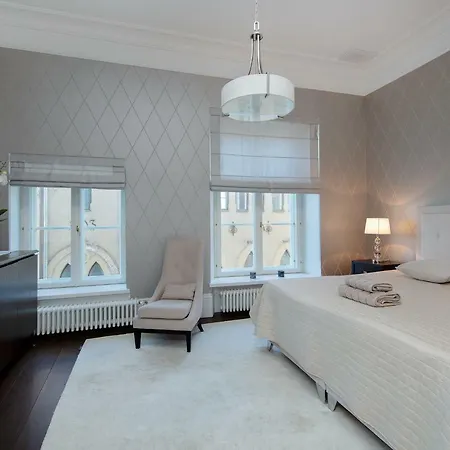 Bright Luxury 2bdr In Old Town * Ταλίν