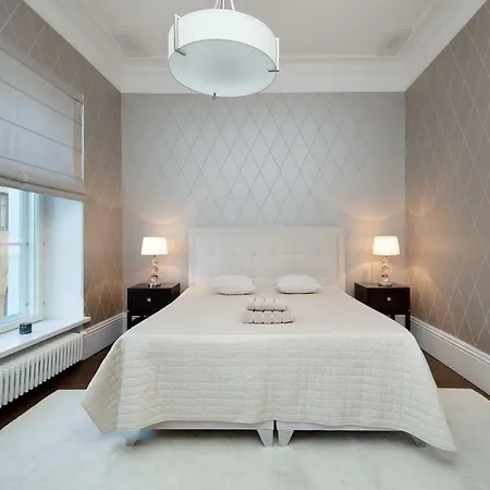 Bright Luxury 2bdr In Old Town *