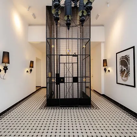 Bright Luxury 2bdr In Old Town *