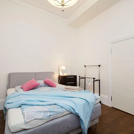 Bright Luxury 2bdr In Old Town Lejlighed *
